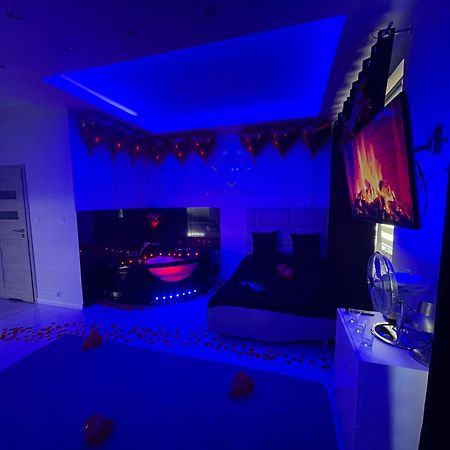 Mp Apartament Bialystok Jacuzzi ภายนอก รูปภาพ