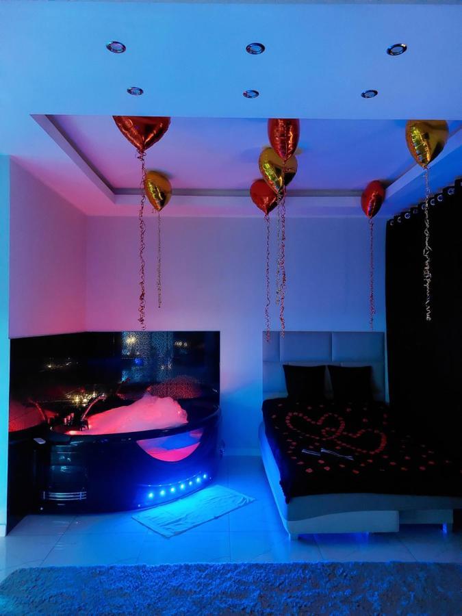Mp Apartament Bialystok Jacuzzi ภายนอก รูปภาพ